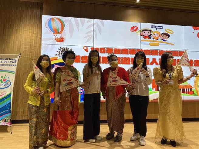 台南市觀光旅遊局舉辦「稀少語別旅遊導覽人員培訓」今天結訓。(曹婷婷攝)
