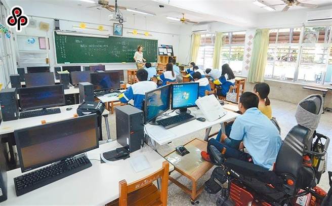 上萬名高中職學生學習歷程檔案遺失，引起軒然大波。圖為示意圖。（本報資料照）
