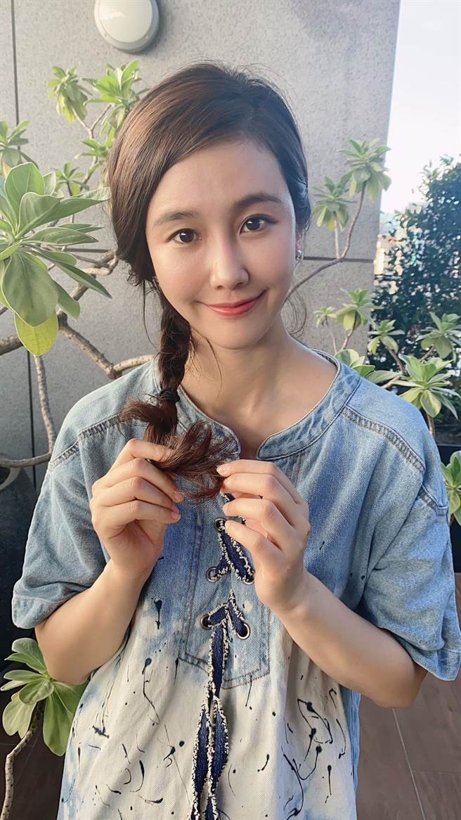 黃心娣日前順利接種AZ疫苗第1劑。（周子娛樂提供）