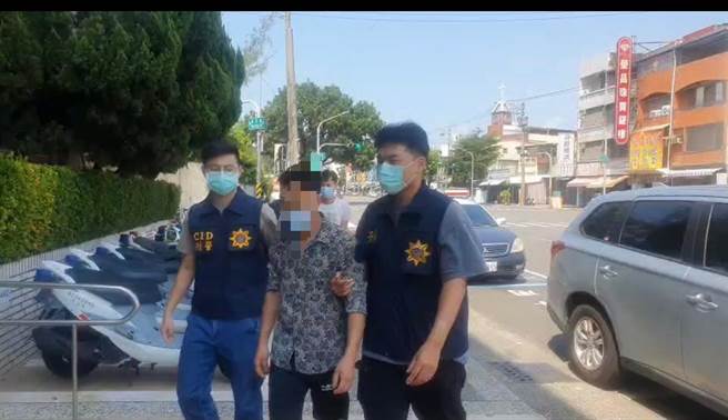 警方将汝男逮捕到案。(警方提供／林雅惠高雄传真)
