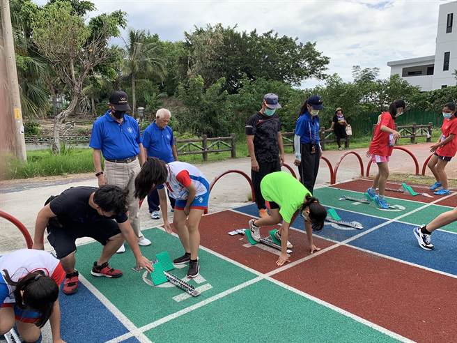 国内首办杨传广杯田径赛，今天在台东县长滨乡圆满落幕。（民眾提供）