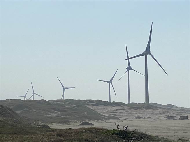 桃园市草漯沙丘。(蔡依珍摄)