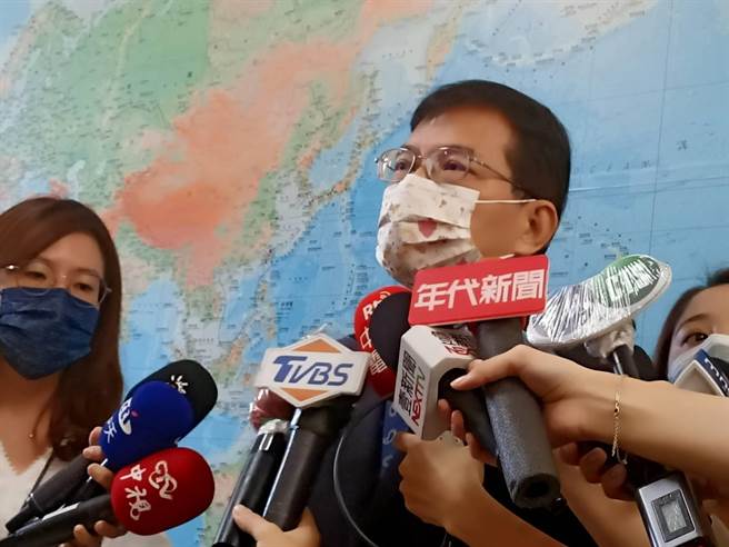 交通部长王国材。(简立欣摄)