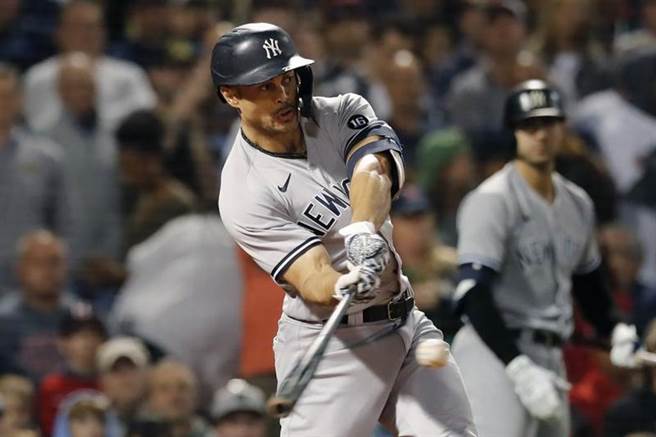洋基史坦顿连续3场对红袜击出全垒打。（美联社）