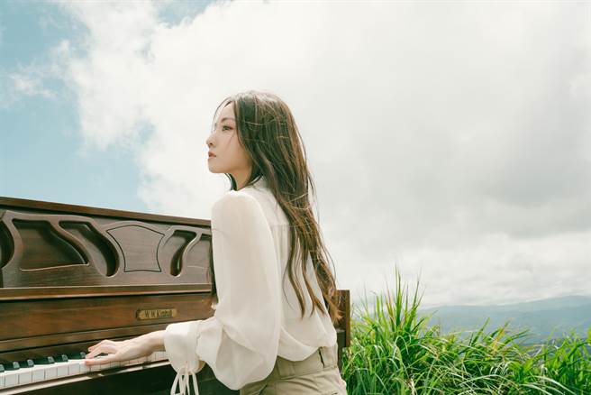 安婕希日前復工拍攝MV。（好舒服音樂提供）