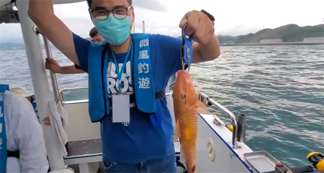 海洋保育署與國立台灣海洋大學合作，舉辦培訓活動，強調海釣安全性。（讀者提供／陳彩玲基隆傳真）