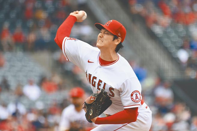 大谷翔平昨主投7局仅失1分，最后无关胜败。（美联社）