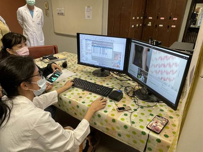 澎湖近日爆发多起民眾皮肤红疹发痒的案例，高雄长庚医院透过远距离视讯会诊，步研判是东北季风吹拂，导致毛毛虫身上的小钢毛在空气中飘散，与人体接触后导致皮肤出现红疹，但确切原因仍待进一步厘清。（洪浩轩摄）