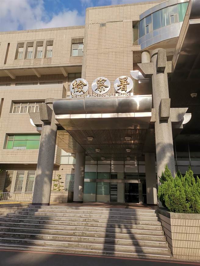 苗栗地检署查办前苗栗县议员谢芳纹涉嫌诈领议员助理费案。（谢明俊摄）
