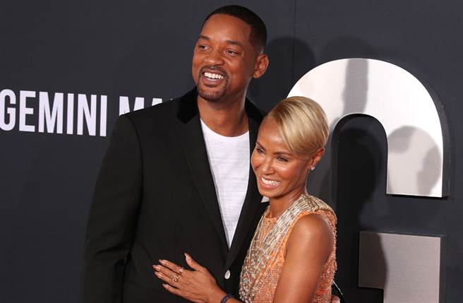 威尔史密斯公开认与星妻洁达苹姬的婚姻是开放式关系，彼此互不干涉，给予自由跟信任。(图／达志提供)

