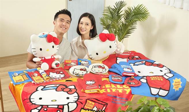全聯10月1日起推出療癒兼具實用的居家料理好物，開發Hello Kitty一系列共9款居家生活小物。（全聯提供）

