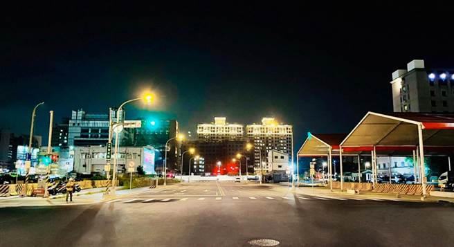 台中市「武德街拓寬工程」，經過4個多月的努力，9月底完工通車，提供用路人優質的道路服務品質。（台中市政府提供／陳世宗台中傳真）