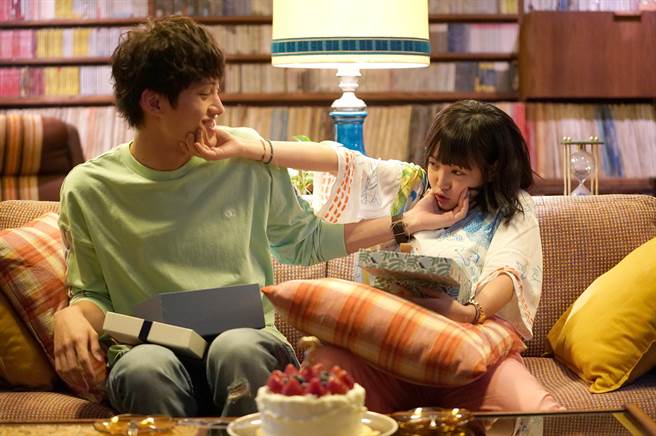 王淨有各種欺負范少勳招式。（Netflix提供）