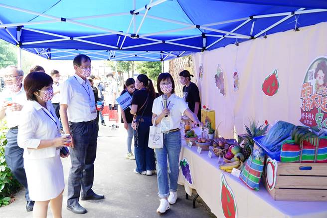 修平科大舉辦USR計畫「在地深耕‧技術扎根‧攜手創生」成果展，活動現場氣氛熱鬧。(修平科大提供／林欣儀台中傳真)
