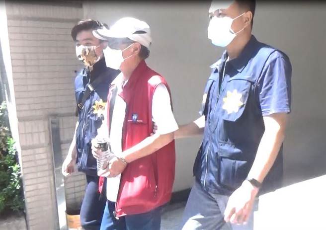 林嫌自称是美鹰会成员，因涉及多起暴力讨债案件遭警方逮捕送办。(翻摄照片／林郁平台北报导）