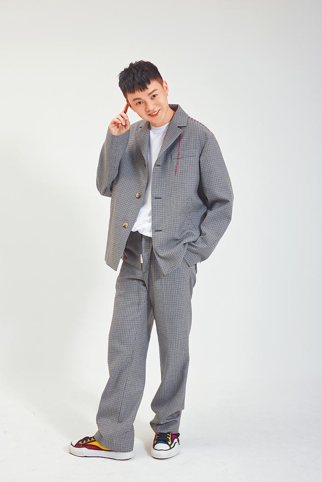 许富凯近来推出创作新歌，花4个月筹备完成。（凯声影艺提供）