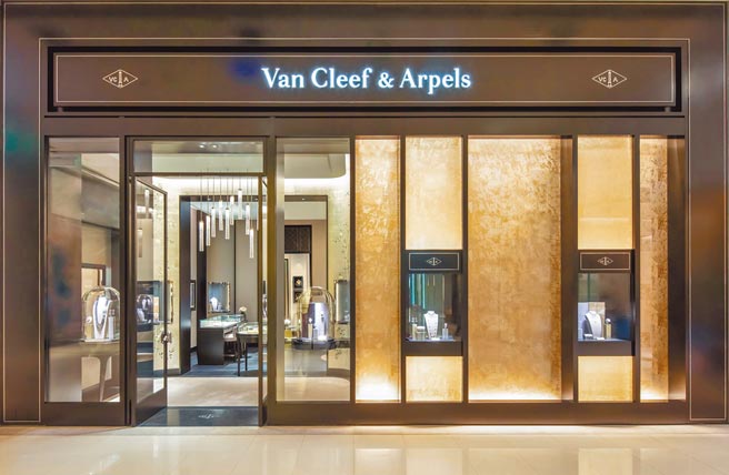 梵克雅寶復興店開幕，店裝融入Art Deco藝術風格。（梵克雅寶提供）