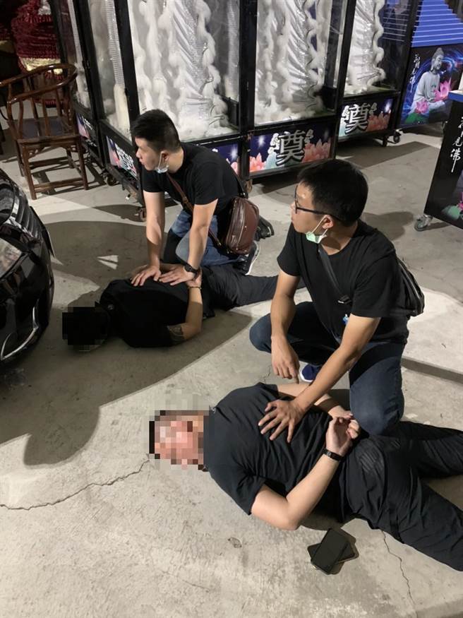 千万债务纠纷 三重男子遭押彰化毒打、电击（翻摄照片／戴上容新北传真）
