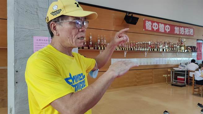 台东体中教练连文生获世界跆拳道9段认证。（蔡旻妤摄）