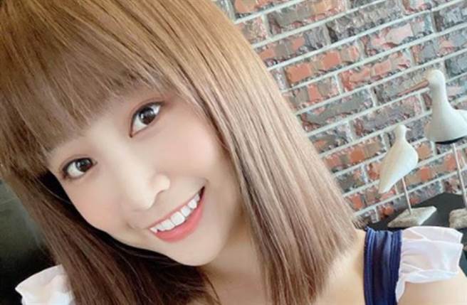 乐天女孩陈伊（伊伊），甜美外型圈粉无数。（图／bobeyiyi IG)