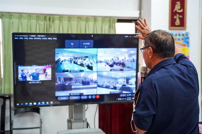 新北市海山警分局今（30日）办理民防中队干部暨常年训练，由警察局长黄宗仁亲自主持。（海山警分局提供）