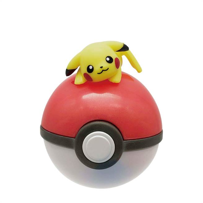 宏匯廣場周年慶來店禮，消費滿1000元送寶可夢護唇膏-皮卡丘款。（宏匯廣場提供）