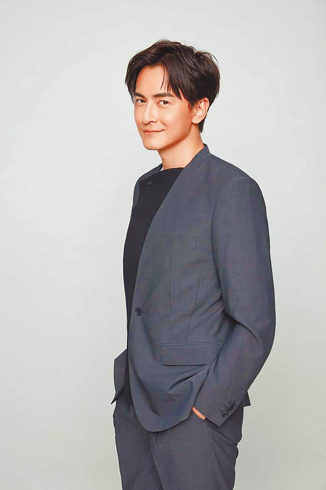 许久未露面的郑元畅将出席周六的金钟奖颁奖典礼。（三立提供）