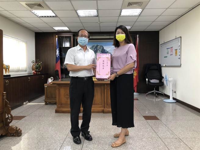 中央警察大学警佐班第4类派补巡官发布，台中市警察局第四分局交通组警员陈怡祯如愿分发至彰化县警察局担任巡官。（民眾提供／卢金足台中传真）