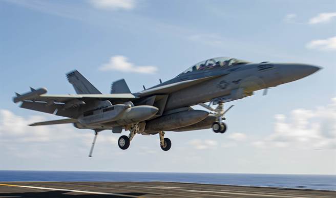美国可望出售澳洲EA-18G「咆哮者」（Growler）电战机（见图）。（美国海军）