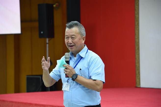 漢翔董事長胡開宏高票連任航太公會理事長。圖／漢翔提供