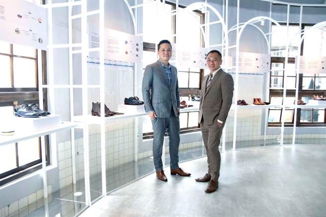 （左起）高玉昌、曾信儒共創林果良品15週年。（林果良品提供）