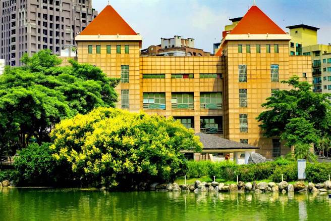 季节限定！中市府私房推荐 台湾栾树10月底前最好拍。（台中市政府提供）