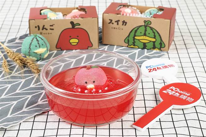 「PChome x 热带水果鸟联名泡澡礼盒」入浴融化瞬间更疗癒，加价购单组只要349元。（PChome 24h购物提供）