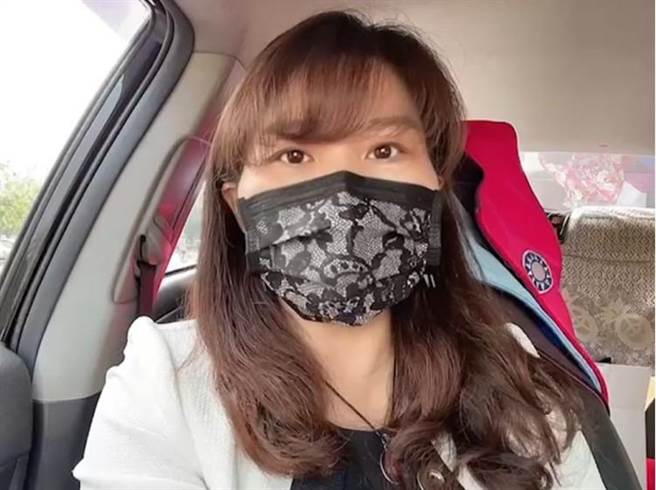 近日爆出属于第七类的双铁工作人员到高雄医疗院所「插队」施打第二剂莫德纳疫苗，高市议员李雅静相当愤怒，她认为高铁、联合医院的高层应该深刻检讨，也怒呛高市府卫生局「螺丝松了」。（李雅静提供／洪浩轩高雄传真）