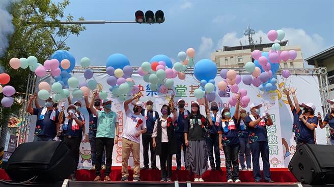 快乐天堂基金会正式成立，提供「善终计画」，让弱势民眾不再需要担心身后事。（吴敏菁摄）