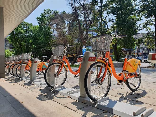 桃园自2016年2月启用YouBike1.0系统，至今建置385个站。（陈梦茹摄）
