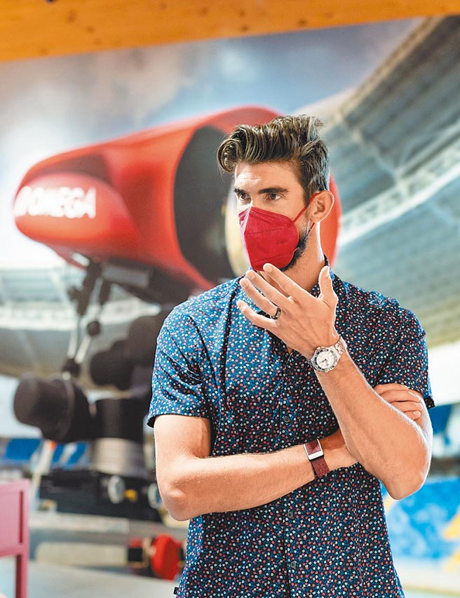 年轻族群不少人在疫情期间把钱移往股市衝短线，意外获利也反应在近半年来国际精品销售。图／OMEGA提供