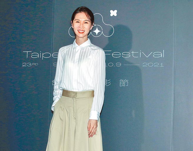 黄秋生与谢盈萱（见图）主演的《四楼的天堂》昨亮相台北电影节。（粘耿豪摄）