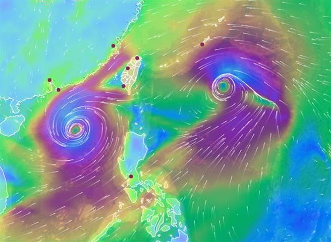 氣象局風場預報顯示，國慶日(10日)當天有2個熱帶系統發展。（翻攝自氣象局）

