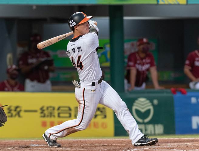 统一狮队林靖凯本季打击大爆发。（资料照，统一狮提供）