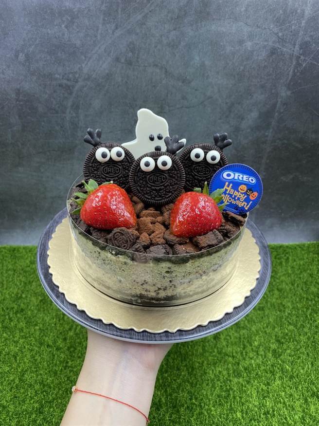 （85度C攜手OREO「搞鬼」。圖／業者提供）