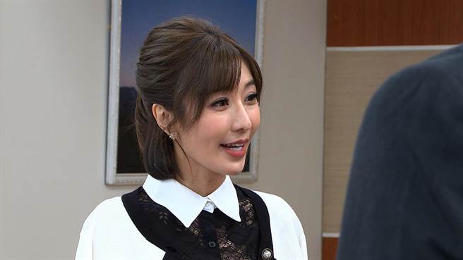 罗巧伦动完手术、休养一段时间加入《黄金岁月》。（民视提供）