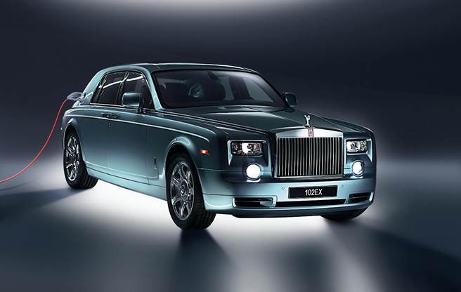 劳斯莱斯2011年发表102EX，是一款完全可驾驶的纯电动劳斯莱斯Phantom。（Rolls-Royce Motor Cars Taipei &amp; Taichung提供）