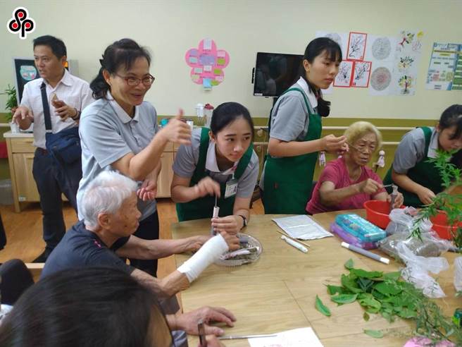 依劳动部近期预告的「雇主聘雇外国人许可及管理办法」，实习不算就业服务法规定的「工作」，外国留学生不用申请工作许可即可实习。（报系资料照）