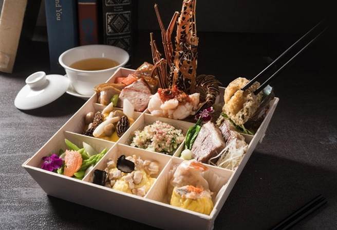 （抢商务餐饮商机，六福客栈推出顶级商务便当「粤亮御宴九品集」，龙虾、鲍鱼、牛小排全入馔。(图／六福旅游集团提供）