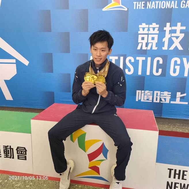 李智凯在全运会个人赛夺下地板、鞍马与跳马3金。(黄邱伦摄)