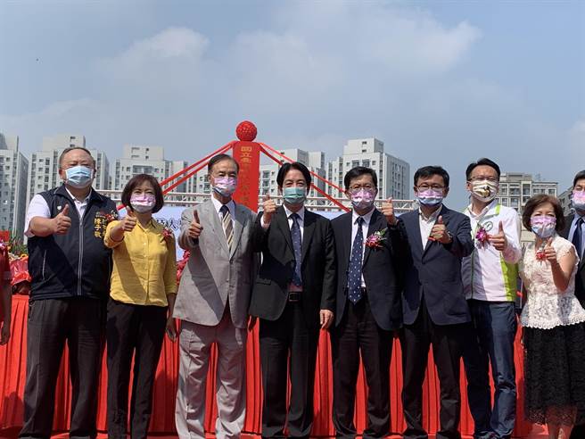 台中科技大学中护健康学院歷经波折，终于在南屯区开工动土。(林欣仪摄)