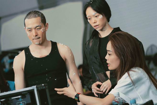 容祖儿亲自上阵执导MV。（英皇娱乐提供）