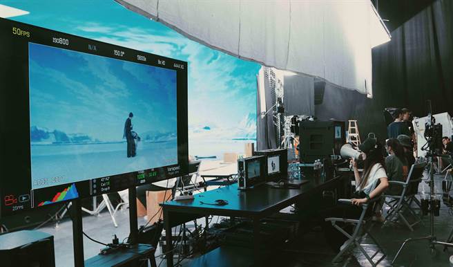 容祖儿亲自上阵执导MV。（英皇娱乐提供）