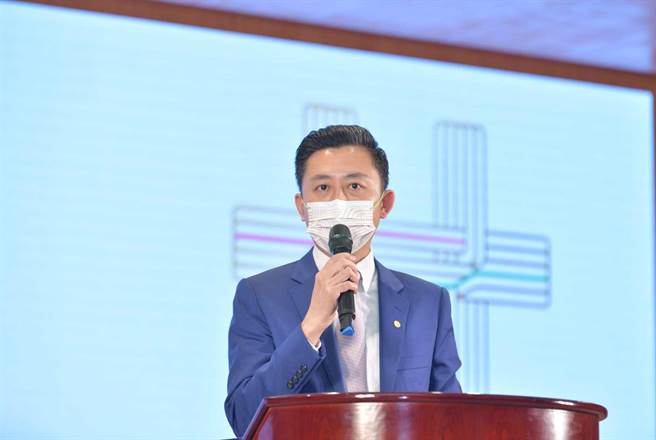 新竹市长林智坚5日在立法院举行记者会，介绍首度移师到新竹空军基地举办的「2021民主大联盟，世界加好友」国庆晚会精彩内容。（新竹市政府提供／陈育贤新竹传真）
